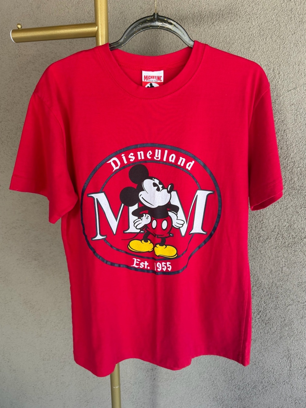 Vintage 90s Mickey Inc Disneyland Mickey Mouse Red T-Shirt Made USA 100% Cotton